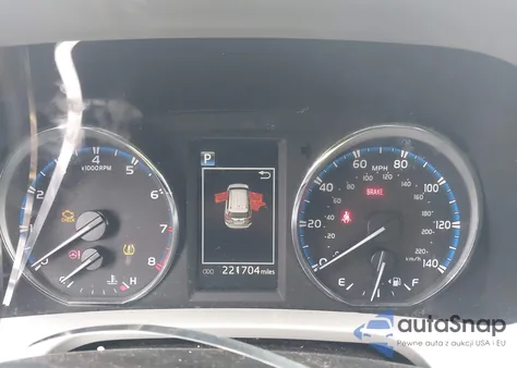 2016 Toyota Rav4 Xle z USA, uszkodzony, nr VIN 2T3WFREV2GW261539